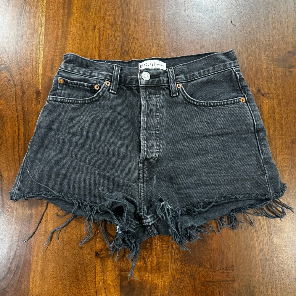 Re/Done Cutoff Denim Shorts Distressed Size 26